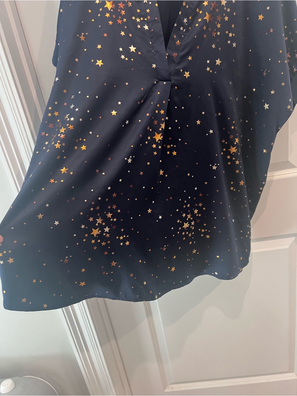 Entro Navy Top with Metallic Gold Star Print Size XL - Picture 5 of 16